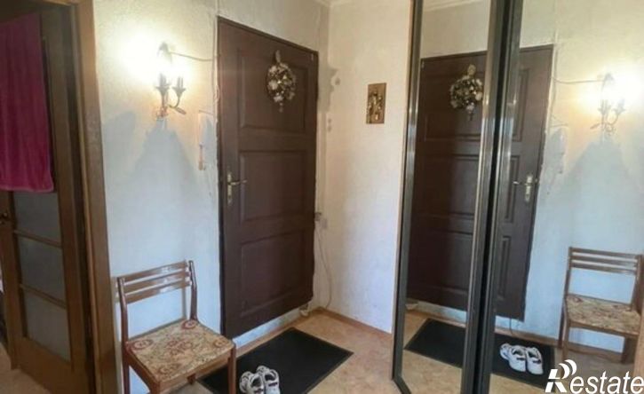 4-комн квартира ул Пояркова, 9,  д. 9
