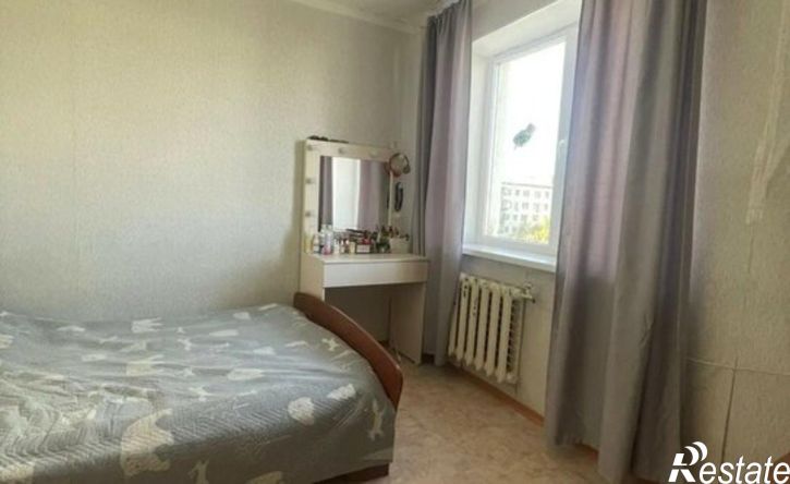 4-комн квартира ул Пояркова, 9,  д. 9