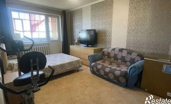 4-комн квартира ул Пояркова, 9,  д. 9