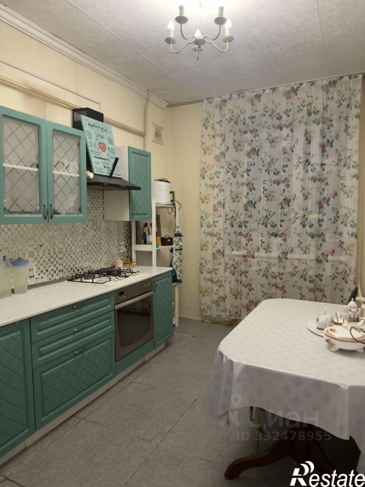 3-комн квартира ул Кальвица, 5,  д. 5