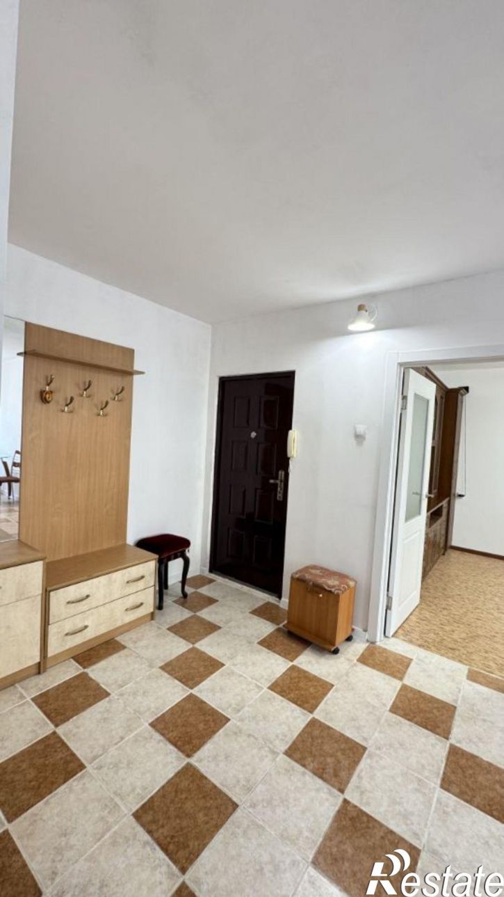3-комн квартира ул Свердлова, 2/2,  д. 2/2