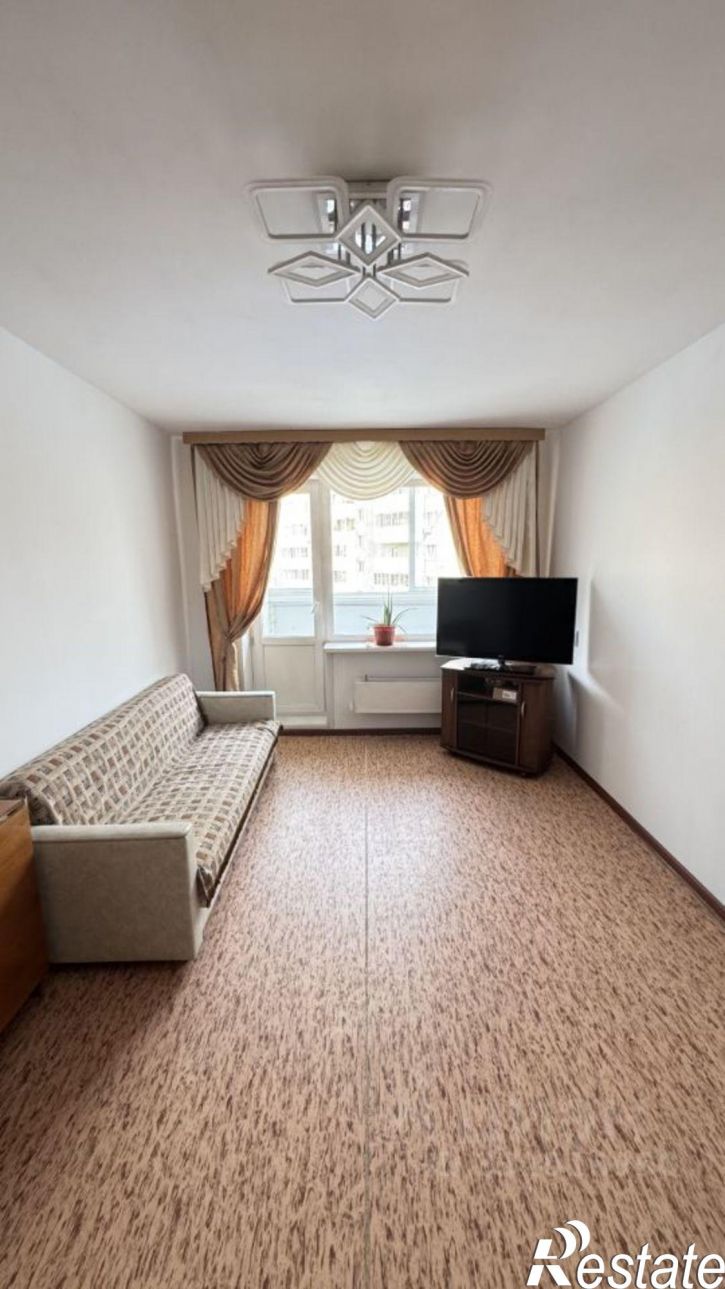 3-комн квартира ул Свердлова, 2/2,  д. 2/2