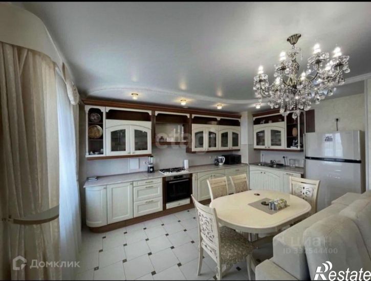 4-комн квартира ул Ларионова, 2,  д. 2