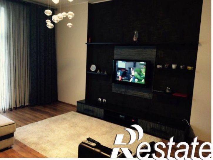 1-комн квартира Ойунского, 8