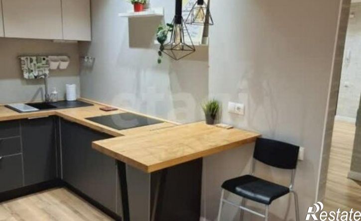 3-комн квартира улица Фёдора Попова, 17,  д. 17
