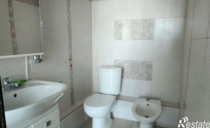 3-комн квартира ул Дзержинского, 34/2,  д. 34/2