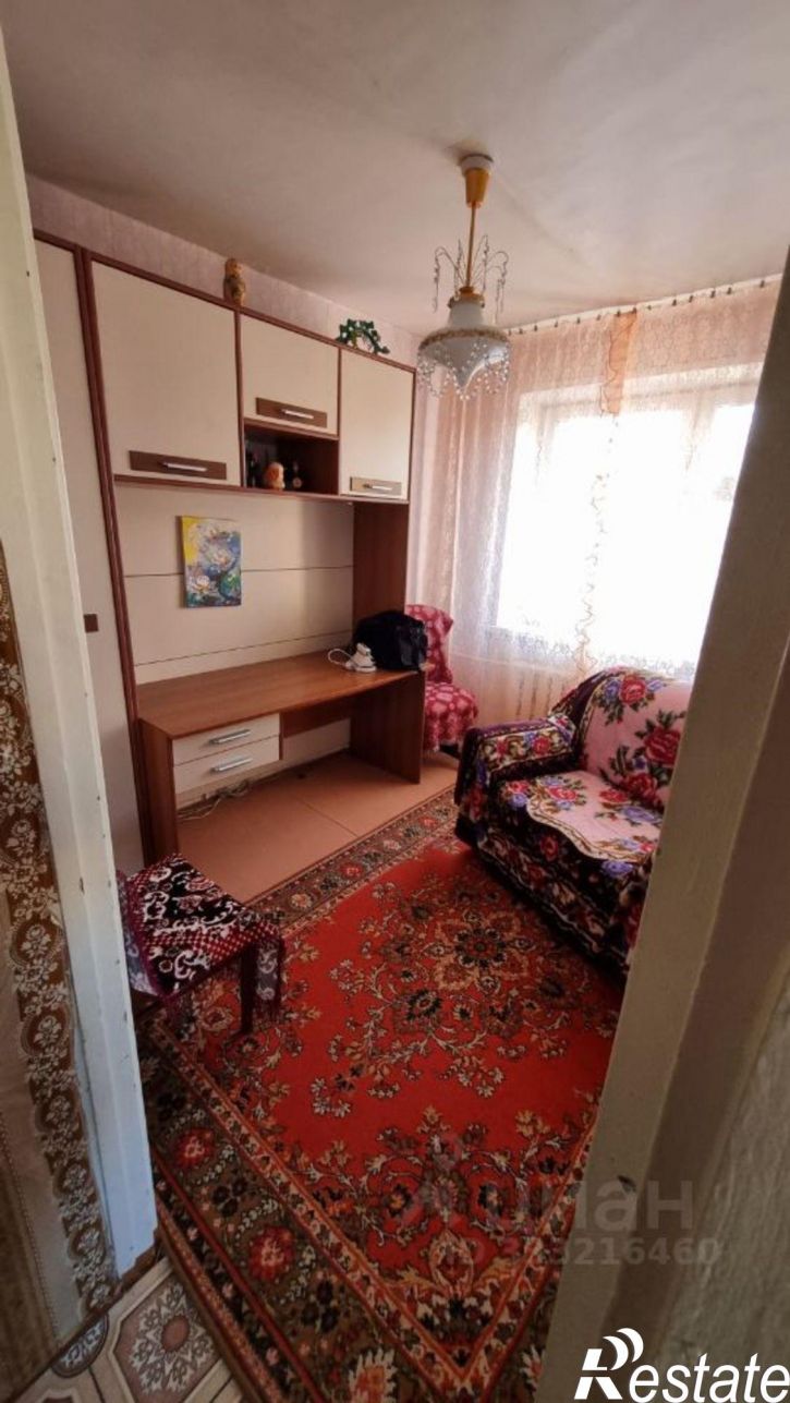 3-комн квартира ул Каландаришвили, 40/6,  д. 40/6