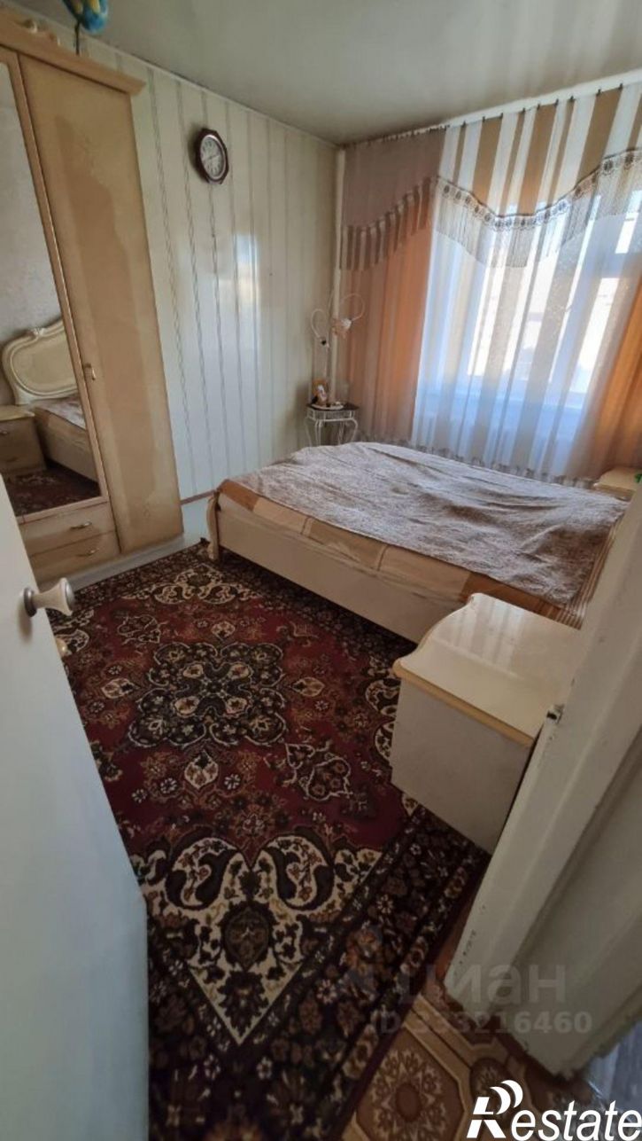 3-комн квартира ул Каландаришвили, 40/6,  д. 40/6