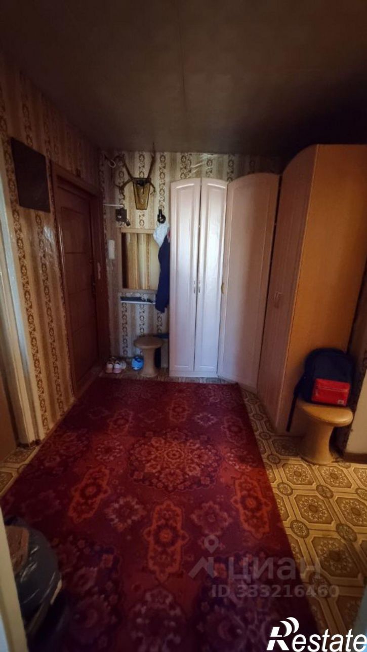 3-комн квартира ул Каландаришвили, 40/6,  д. 40/6
