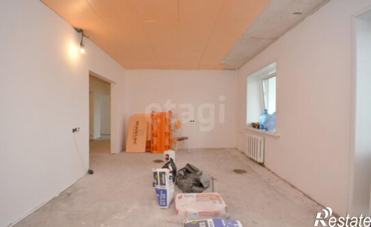 3-комн квартира ул Рихарда Зорге, 11/1,  д. 11/1