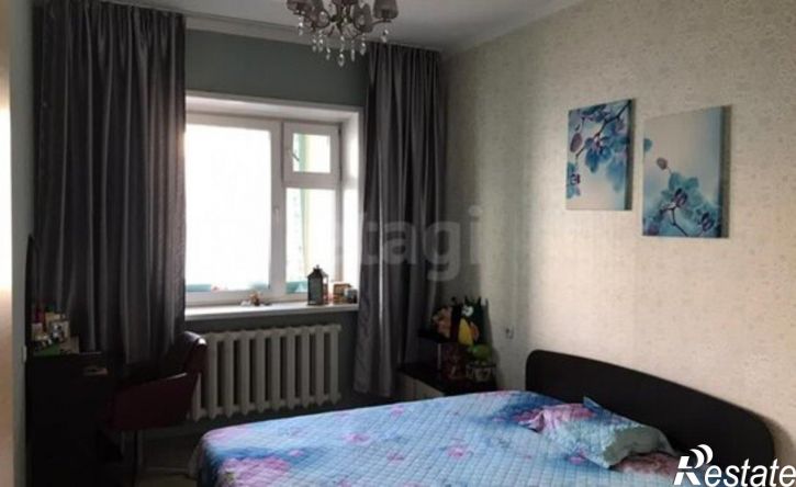 2-комн квартира улица Короленко, 7,  д. 7