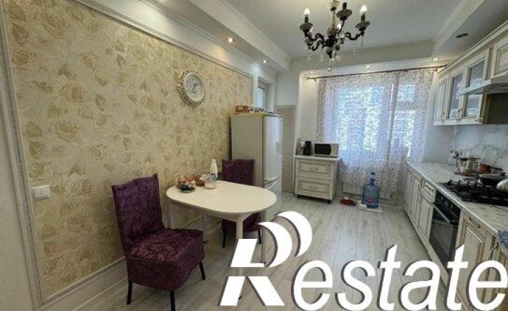 3-комн квартира проспект Михаила Николаева, 8 к9,  д. 8 к9