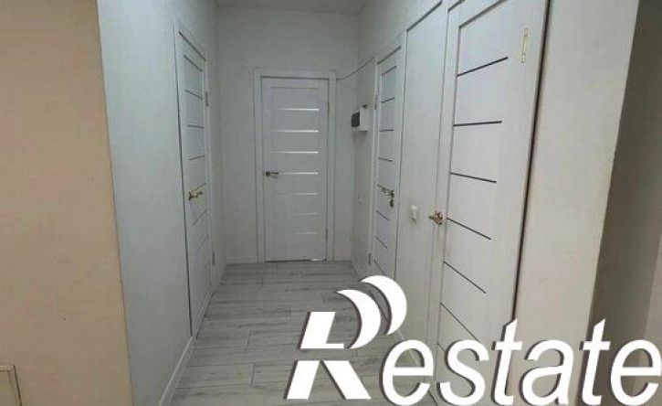 3-комн квартира проспект Михаила Николаева, 8 к9,  д. 8 к9