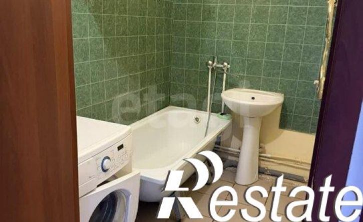 2-комн квартира улица Петровского, 32/2,  д. 32/2