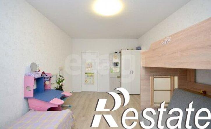 3-комн квартира улица Семёна Данилова, 32,  д. 32