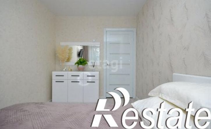 2-комн квартира улица Каландаришвили, 40/3,  д. 40/3
