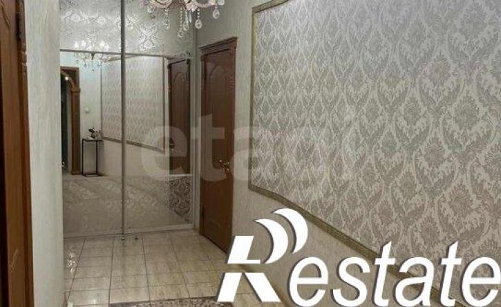 4-комн квартира Республика Саха (Якутия), 203-й микрорайон, 6