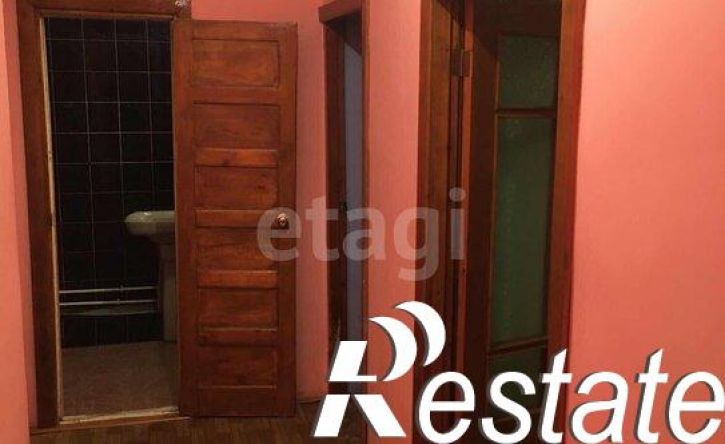 4-комн квартира улица Газовиков, 26А,  д. 26А