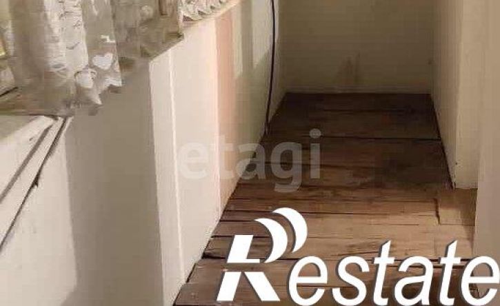 4-комн квартира улица Газовиков, 26А,  д. 26А