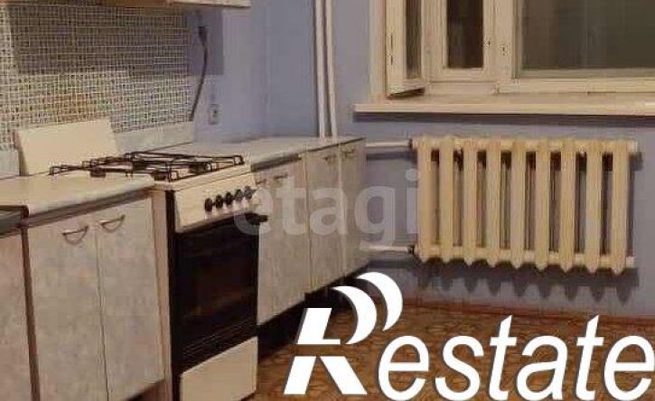 4-комн квартира улица Газовиков, 26А,  д. 26А