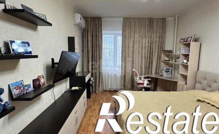 3-комн квартира улица Петровского, 10,  д. 10