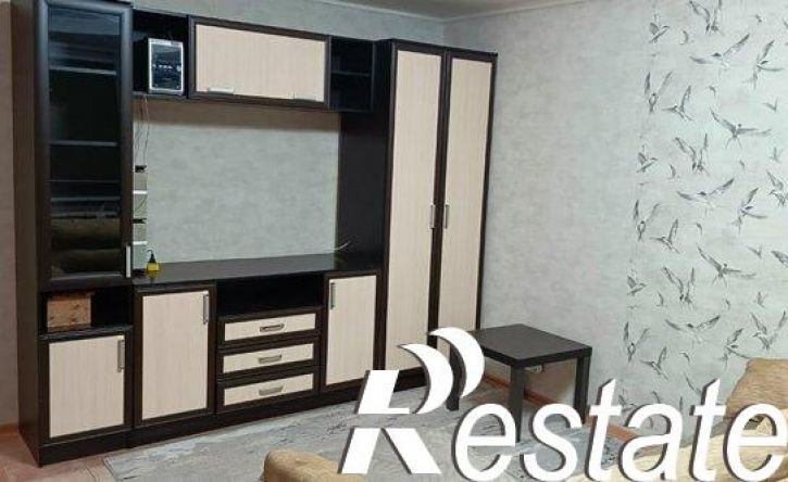 3-комн квартира улица Дзержинского, 9,  д. 9