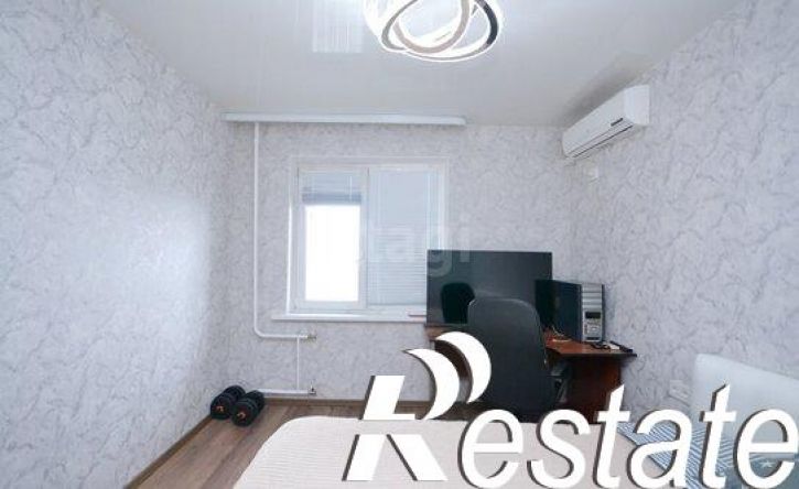 2-комн квартира улица Жорницкого, 30/1,  д. 30/1