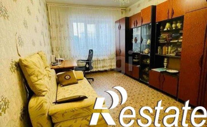3-комн квартира улица Петровского, 10/2,  д. 10/2