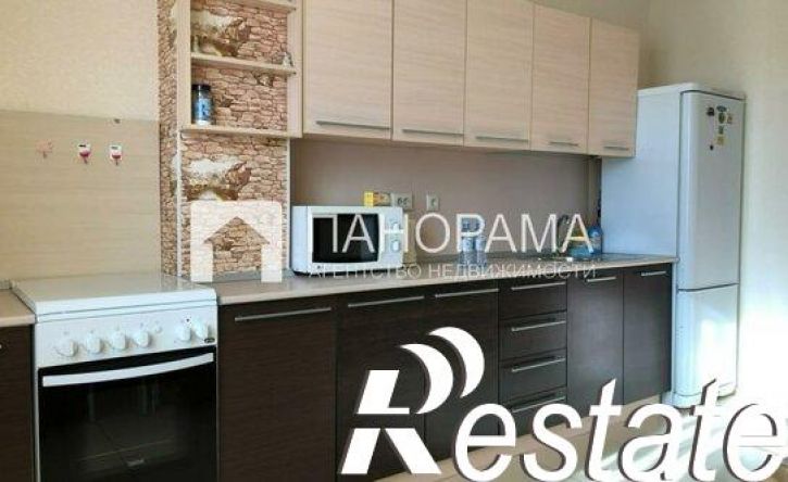 2-комн квартира улица Кирова, 31/6,  д. 31/6