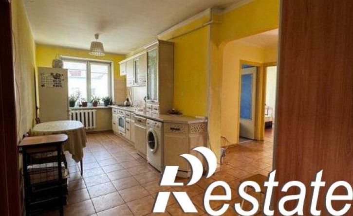 4-комн квартира улица Петровского, 27/2,  д. 27/2