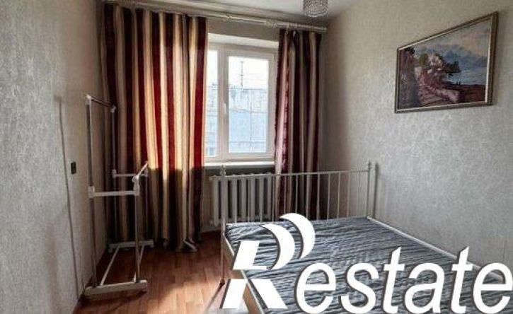 4-комн квартира улица Петровского, 27/2,  д. 27/2