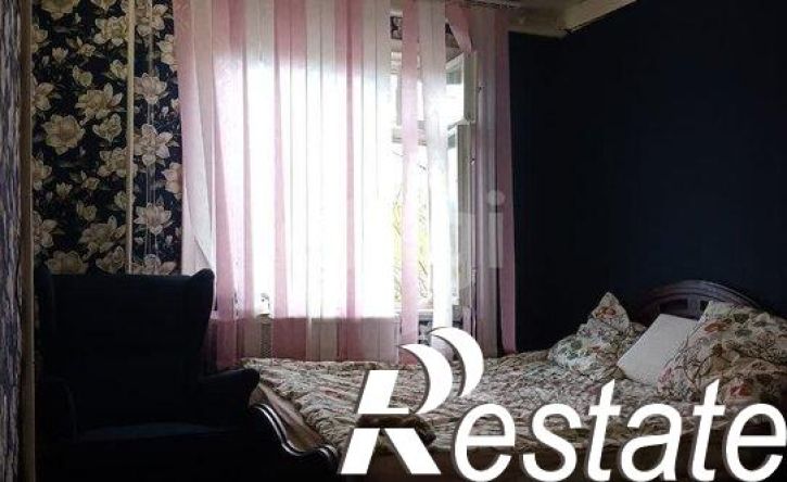 4-комн квартира улица Газовиков, 15,  д. 15