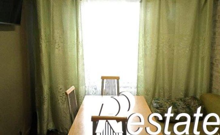 4-комн квартира улица Газовиков, 15,  д. 15