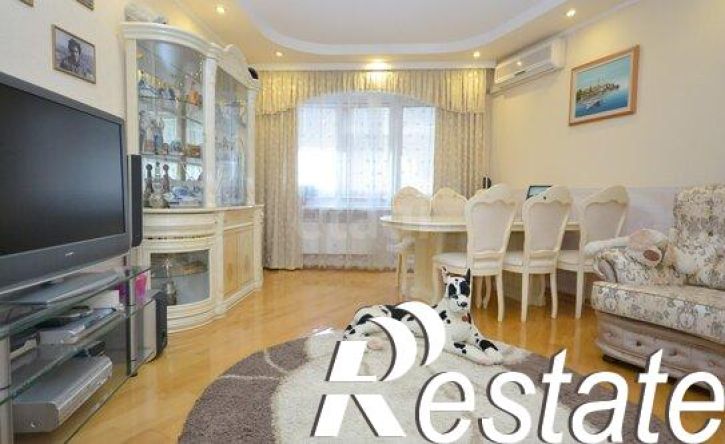 4-комн квартира улица Курашова, 46,  д. 46
