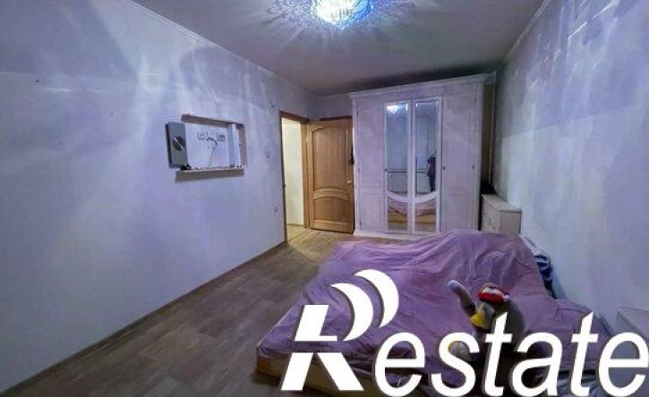 3-комн квартира улица Пояркова, 7,  д. 7